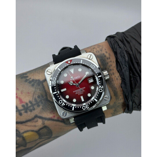  Custom Seiko Mod • Red Vignette Diver BR03 • 42mm